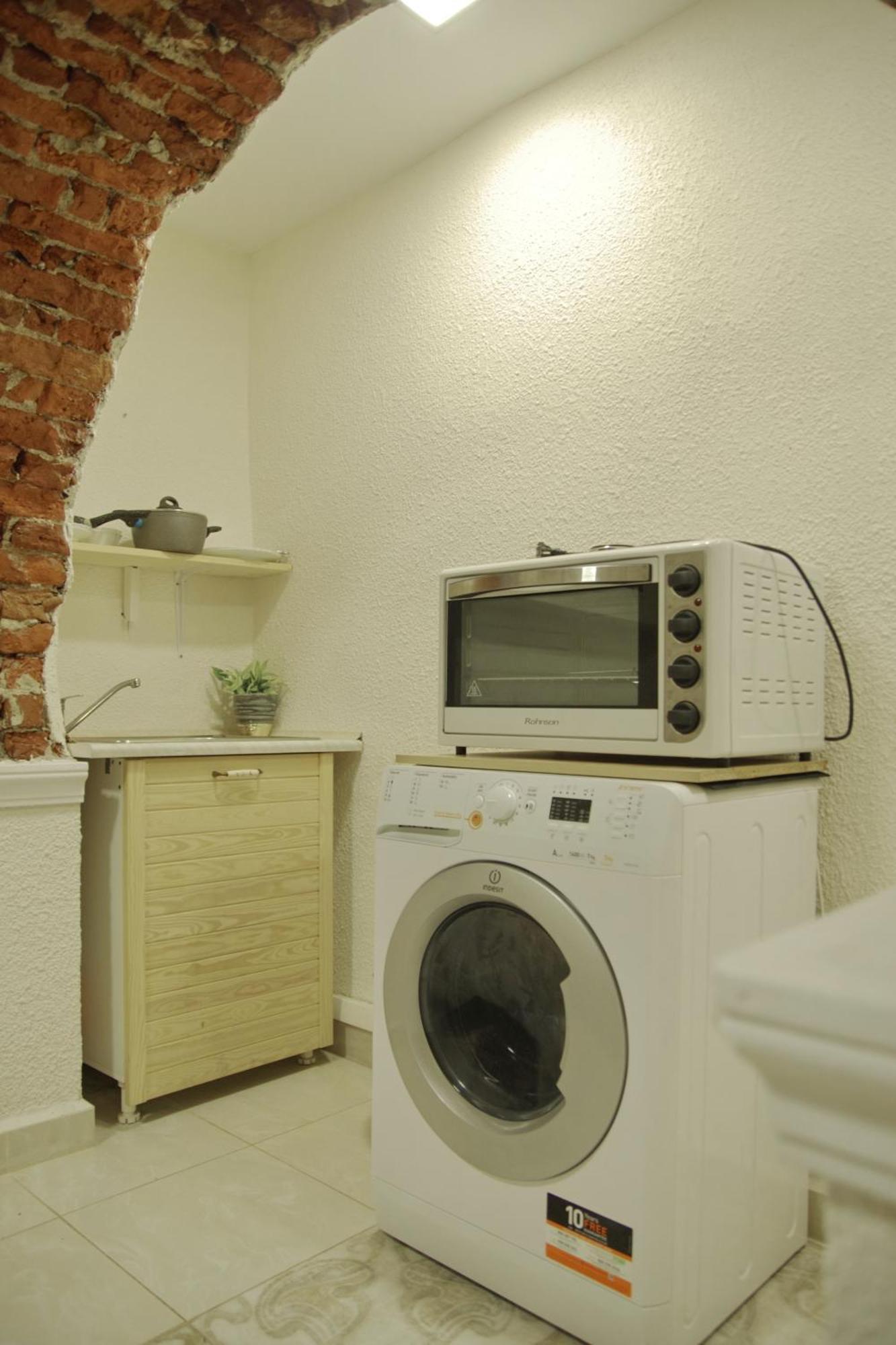 Balkan Rooms & Studios In Downtown Szófia Kültér fotó